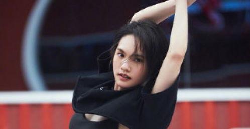 吃瓜美女名单,那些被热议的“吃瓜美女”名单大起底