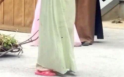 吃瓜横店老板娘,揭秘吃瓜群众的幕后故事